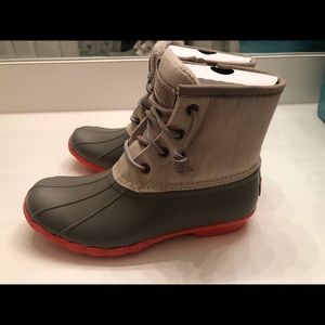 Sperry duck boots